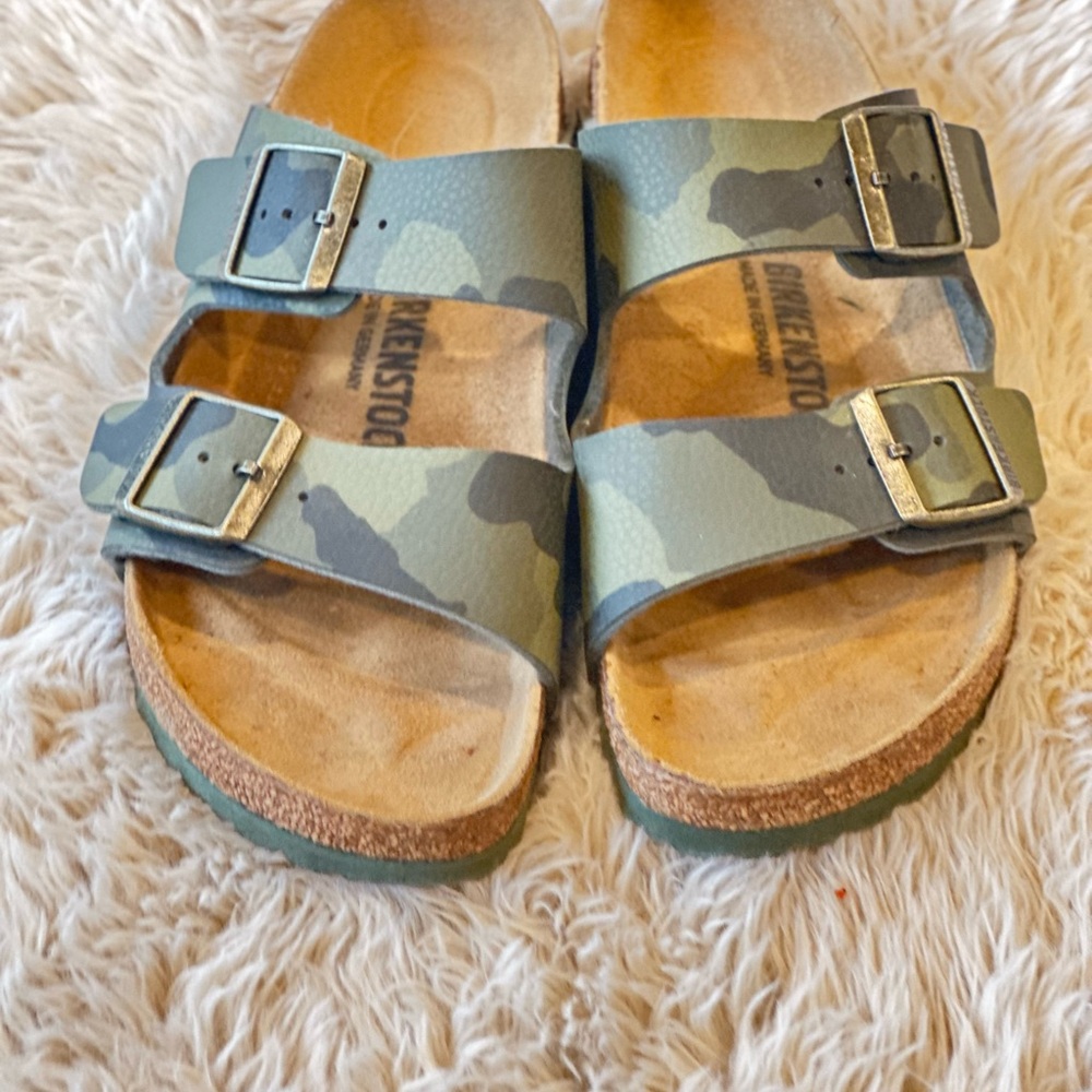 Birkenstock Green Sandals with Adjustable Straps and Cork Footbed